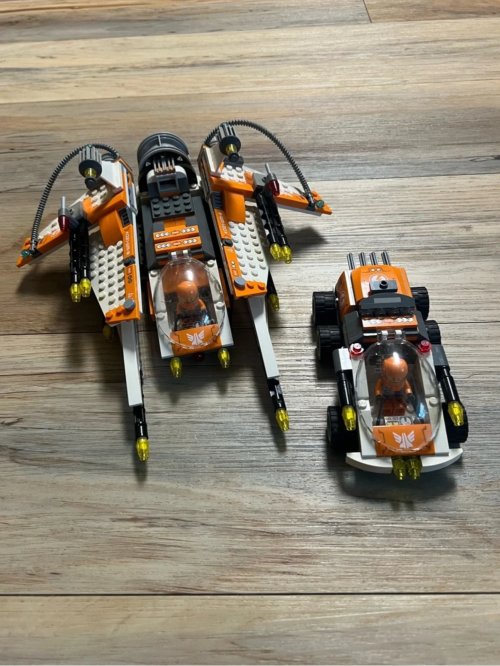 LEGO-Galaxy Squad-Bug Obliterator (set number 70705) (Fully Assembled and Glued